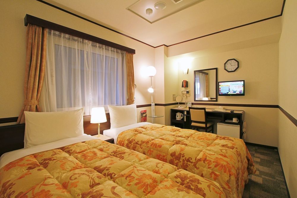Toyoko Inn Tokyo Yamanote Sen Otsuka Eki Kita Guchi No 2 Dış mekan fotoğraf